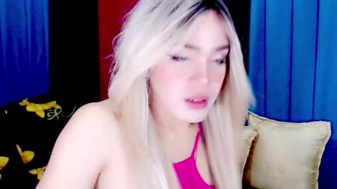 ARIANNE CUMS  online show from 10, 3, 2026