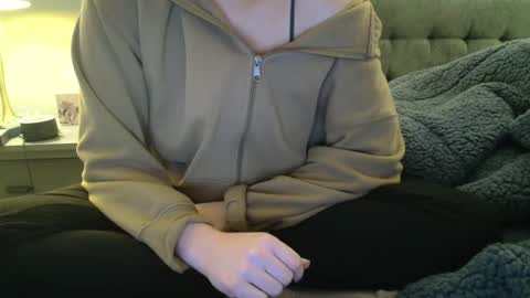 Aria Woods online show from 16, 12, 2024