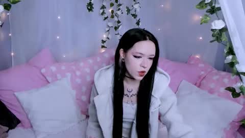 Snapshot of arielblis chatting on 10, 1, 2026 arielblis online show from 10, 1, 2026