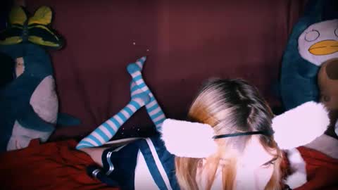 arielpinkcat online show from 19, 11, 2025