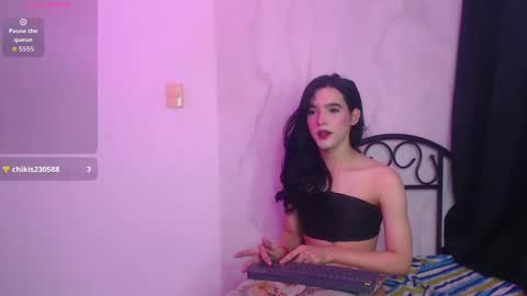 Snapshot of arielsweett_ chatting on 25, 9, 2025 arielsweett_ online show from 25, 9, 2025