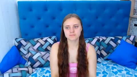 Snapshot of arinabelle chatting on 18, 7, 2026 arinabelle online show from 18, 7, 2026
