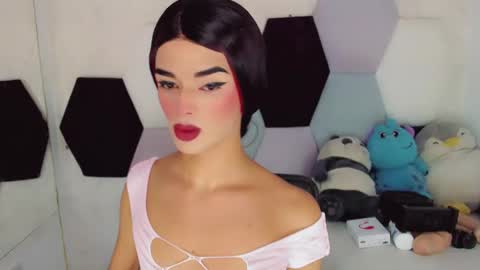 Snapshot of arishadarfu chatting on 25, 12, 2024 ArisaDarfu online show from 25, 12, 2024