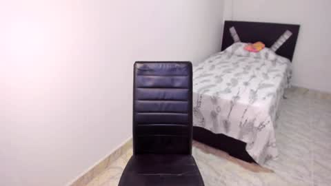 aristena_01 online show from 4, 1, 2025