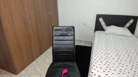 aristena_01 online show from 28, 2, 2025