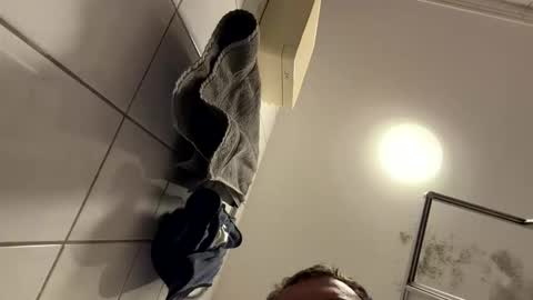 armyskater32 online show from 3, 3, 2026