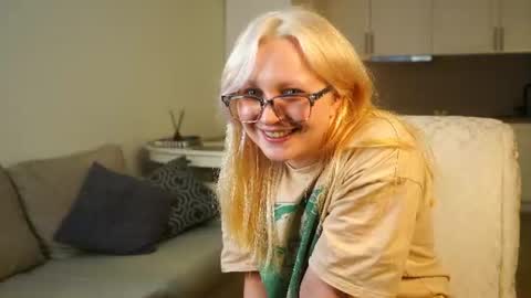 you can call me Lana online show from 21, 6, 2026