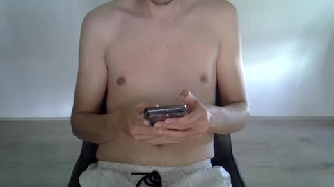 Snapshot of arnoanro chatting on 18, 6, 2026 arnoanro online show from 18, 6, 2026