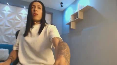 Snapshot of arohomlester chatting on 20, 10, 2025 Arohom Lester online show from 20, 10, 2025