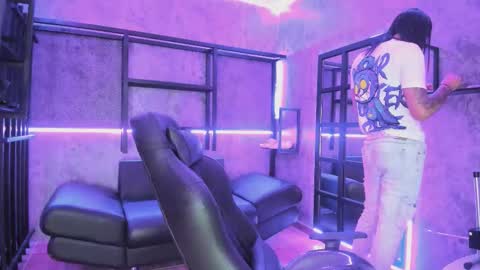 Snapshot of arohomlester chatting on 8, 1, 2026 Arohom Lester online show from 8, 1, 2026