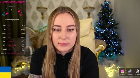 Snapshot of arolinanight chatting on 14, 1, 2025 AROLINA online show from 14, 1, 2025