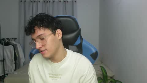   online show from 1, 2, 2025