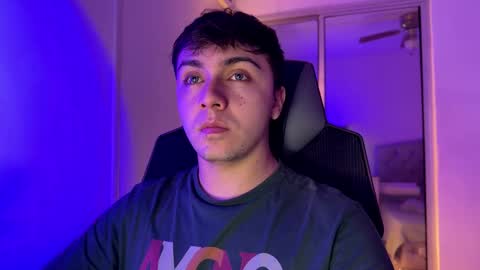 aron__cooper online show from 6, 10, 2025