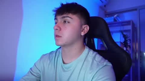 aron__cooper online show from 21, 5, 2026