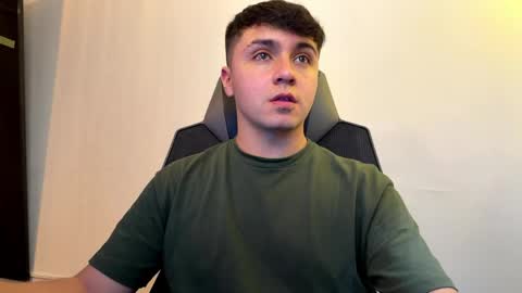 aron__cooper online show from 30, 5, 2026