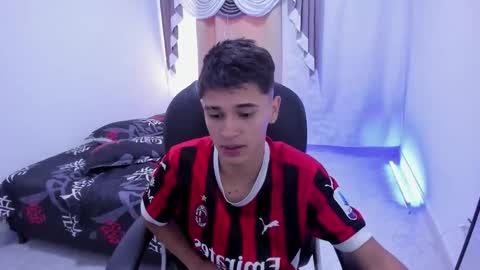 Aaron online show from 28, 11, 2025