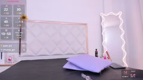 Snapshot of aron_tay chatting on 16, 12, 2024 your aron online show from 16, 12, 2024