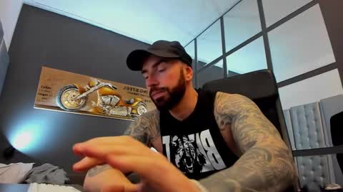 AronGrant online show from 24, 2, 2025