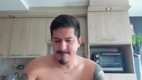 Snapshot of aronwilliams69 chatting on 26, 10, 2025 ARON  Independent model  online show from 26, 10, 2025