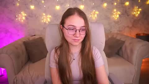 arrinawair online show from 11, 3, 2026