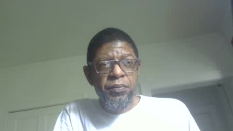 Snapshot of arteblazze chatting on 6, 7, 2026 Arteblazze not daddy boy bitch or nigga online show from 6, 7, 2026