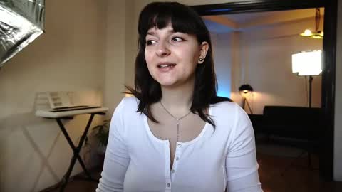 Snapshot of artesophie chatting on 10, 3, 2025 Sofia Caponi online show from 10, 3, 2025