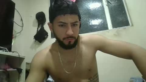 Snapshot of arthur1718 chatting on 12, 10, 2025 arthur1718 online show from 12, 10, 2025