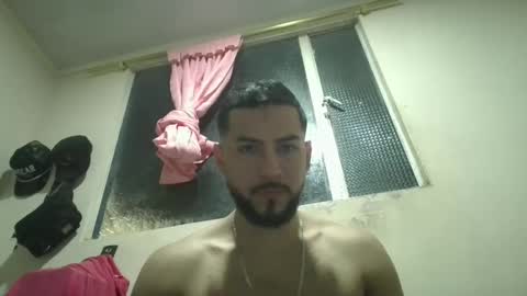 Snapshot of arthur1718 chatting on 14, 10, 2025 arthur1718 online show from 14, 10, 2025