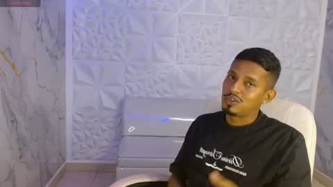 Arthurcock Independent Model online show from 5, 7, 2026