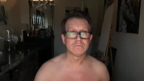 artisterotic online show from 26, 1, 2025