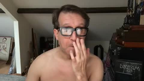 artisterotic online show from 20, 2, 2026