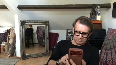 artisterotic online show from 17, 6, 2026