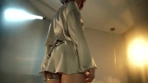 Snapshot of artmosphera chatting on 13, 9, 2025 The ticket show has been postponed to Monday tomorrow. Sorry womens day online show from 13, 9, 2025