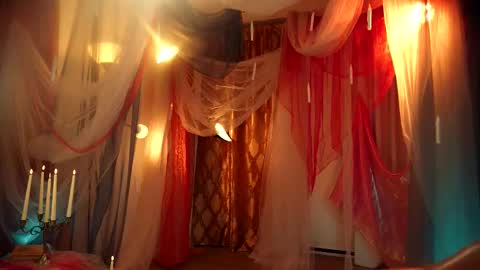 Snapshot of artmosphera chatting on 26, 10, 2025 The ticket show has been postponed to Monday tomorrow. Sorry womens day online show from 26, 10, 2025