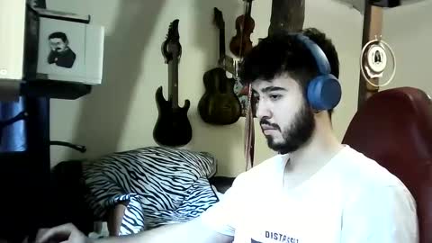 Snapshot of artorias_4 chatting on 9, 12, 2024 artorias 4 online show from 9, 12, 2024