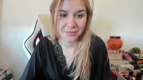 MIA online show from 3, 2, 2025
