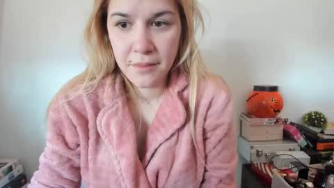 MIA online show from 5, 2, 2025