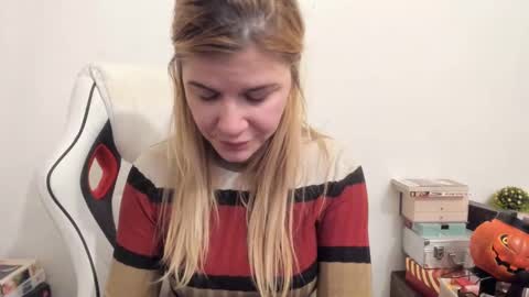 MIA online show from 6, 2, 2025