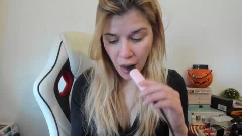 MIA online show from 9, 2, 2025
