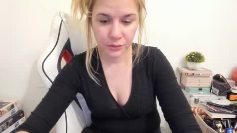 MIA online show from 13, 2, 2025