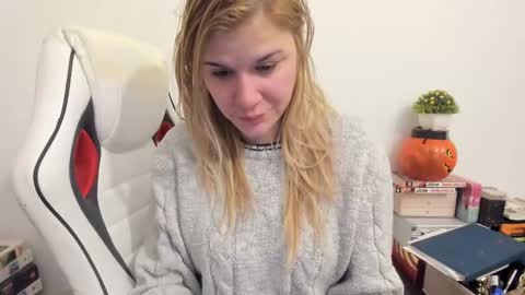MIA online show from 17, 2, 2025