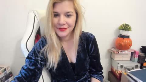 MIA online show from 21, 2, 2025