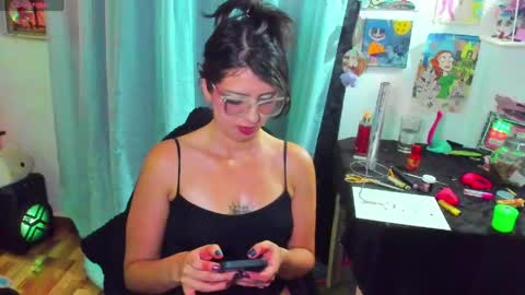 Isabella Cherry online show from 28, 5, 2026