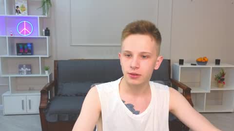 Snapshot of artycropp chatting on 1, 1, 2025 Archie online show from 1, 1, 2025