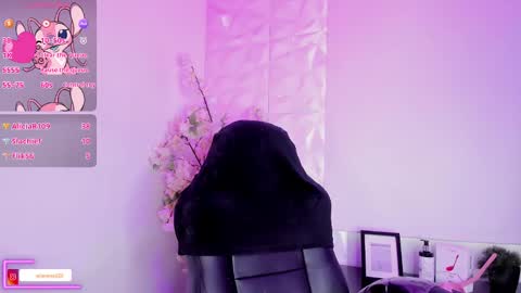 Snapshot of ary_cooper_ chatting on 5, 1, 2025 Ary Cooper online show from 5, 1, 2025