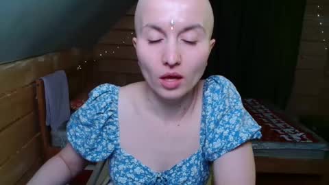 asajjj369 online show from 5, 1, 2025