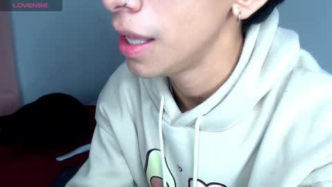 Ash online show from 4, 12, 2025