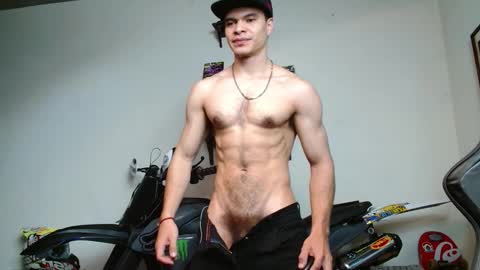 ash_wingrant online show from 2, 12, 2025