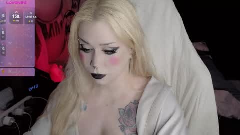 Sasha next stream December 4st  at  0000- 0030 am German time online show from 14, 5, 2026