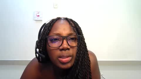 Ebonie Rose online show from 8, 6, 2026